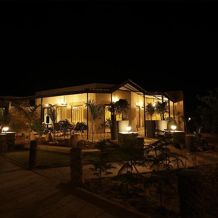 Meladin Sariska Villa Tehla Luaran gambar