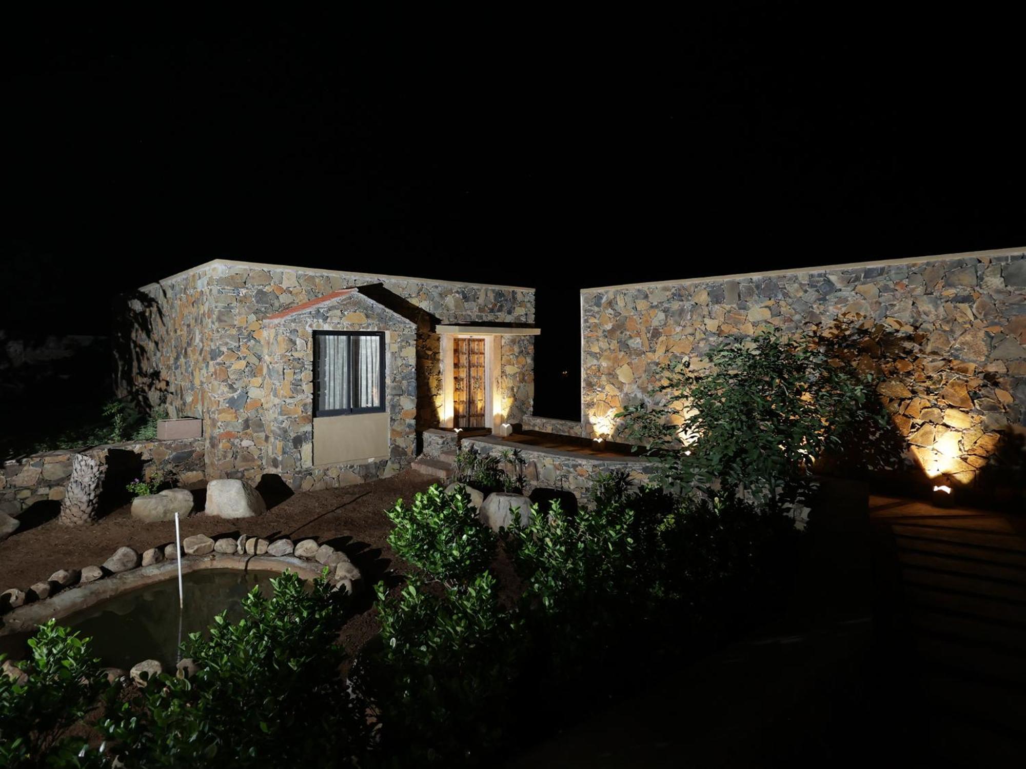 Meladin Sariska Villa Tehla Luaran gambar